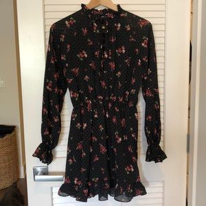 NWOT Missguided black floral long sleeved dress